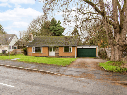 Detached Bungalow - Potential to Extend/Convert (STPP) - Churchover (CV23)
