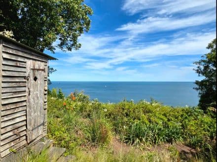 CLIFFSIDE PROPERTY WITH PLANNING FOR DETACHED DWELLING