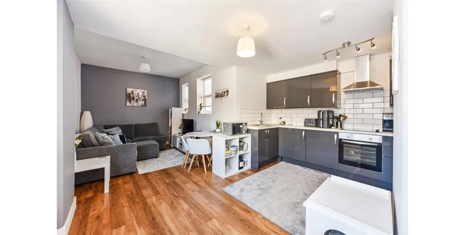 Property Image 0