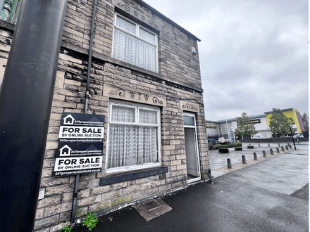 TERRACED HOUSE FOR REFURBISHMENT