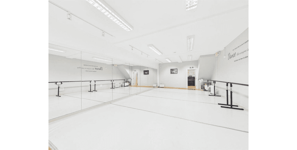 Property Image 0