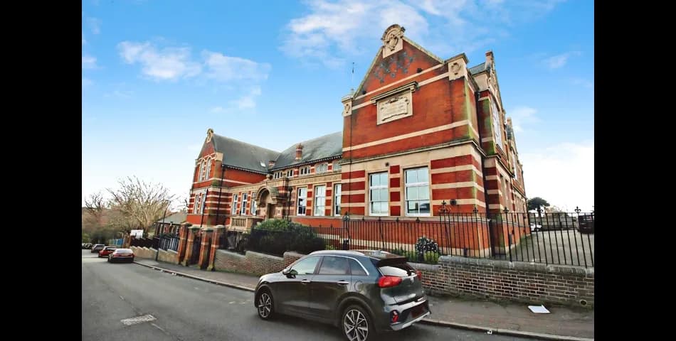 Property Image 0