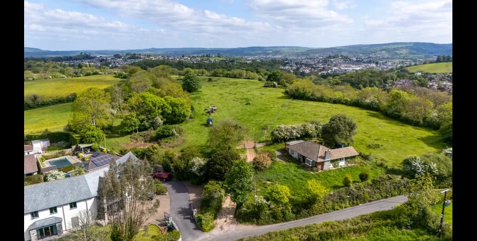 Property Image 0