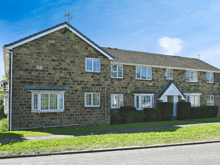 ONE BEDROOM FIRST FLOOR APARTMENT
