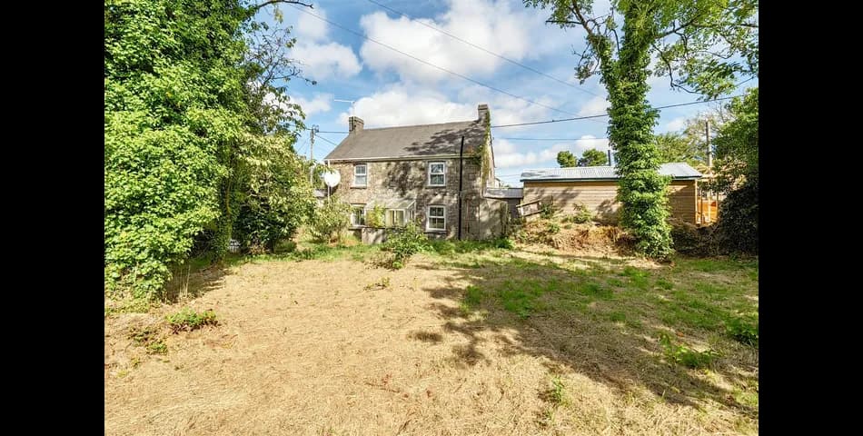 Property Image 0