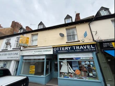 MIXED RESIDENTIAL AND COMMERCIAL INVESTMENT OPPORTUNITY