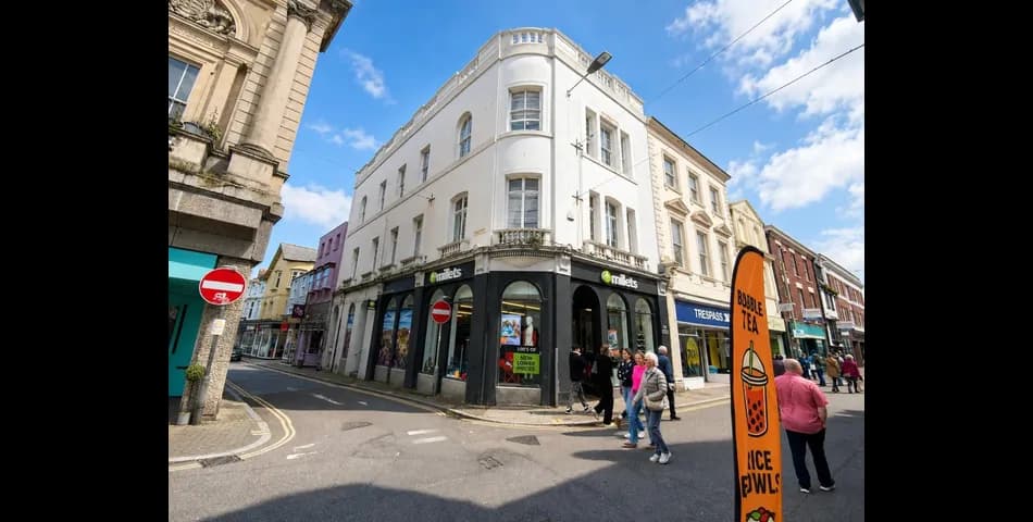Property Image 0