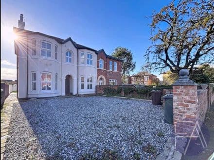 75 Hawkshead Street