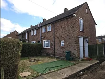 Judge Heath Lane, Hayes