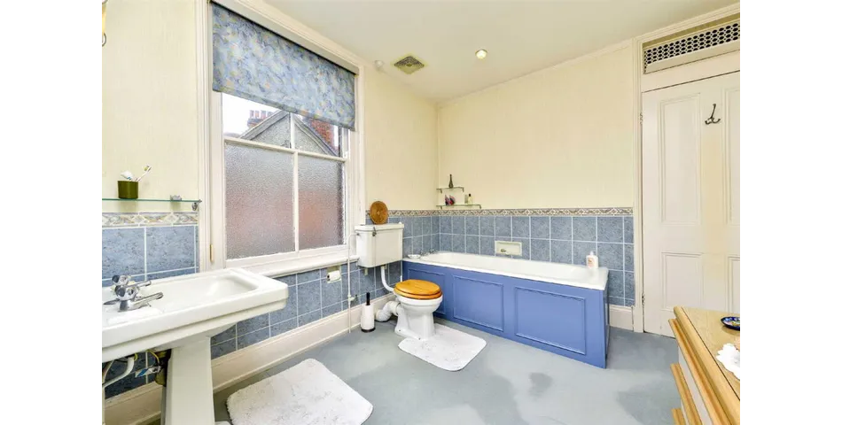 Property Image 11