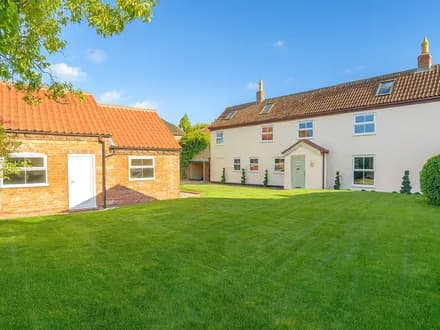 The Granary Bawtry Road, Everton , Doncaster, DN10 5BS