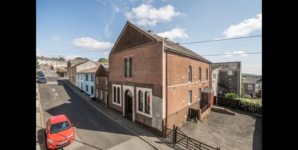 Property Image 0