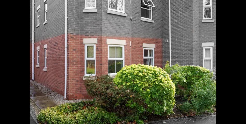 Property Image 0