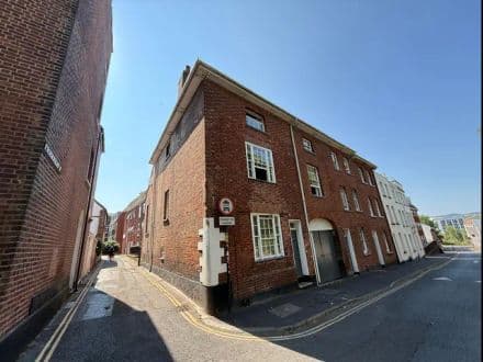 CITY CENTRE FIVE FLAT INVESTMENT OPPORTUNITY