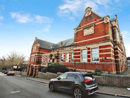 THREE BEDROOM FLAT CONVERSION